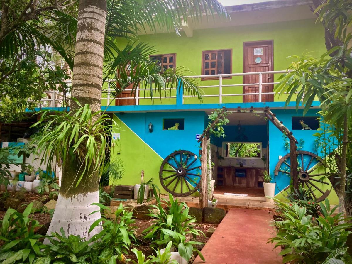 Yaxche Centro Hostal Y Camping บากาลาร์ ภายนอก รูปภาพ