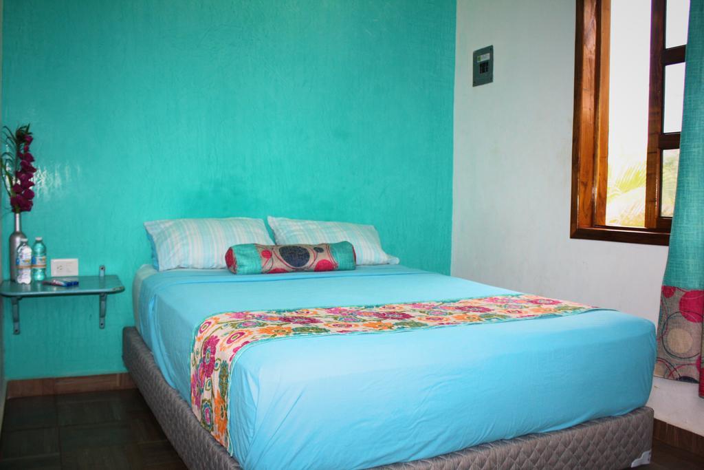 Yaxche Centro Hostal Y Camping บากาลาร์ ภายนอก รูปภาพ