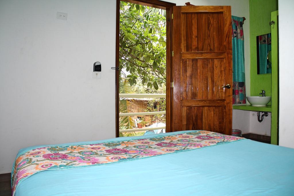 Yaxche Centro Hostal Y Camping บากาลาร์ ภายนอก รูปภาพ