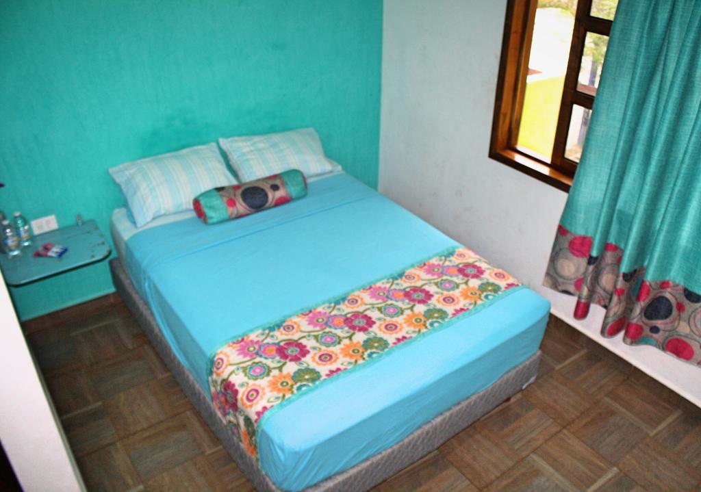 Yaxche Centro Hostal Y Camping บากาลาร์ ภายนอก รูปภาพ