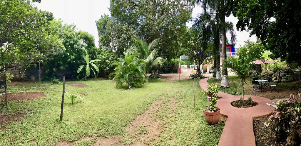 Yaxche Centro Hostal Y Camping บากาลาร์ ภายนอก รูปภาพ
