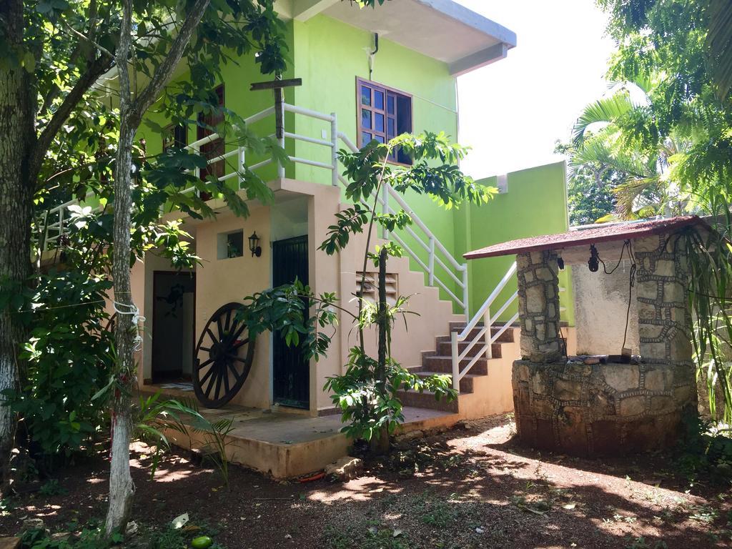 Yaxche Centro Hostal Y Camping บากาลาร์ ภายนอก รูปภาพ
